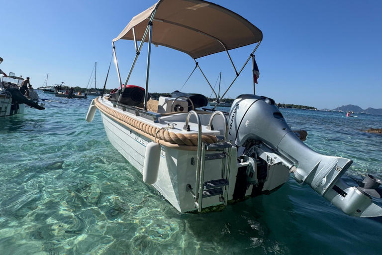 Mandelieu-la-Napoule: Luxury Boat Rental Without a License Mandelieu - 8-hour luxury boat rental without a license (6 people)