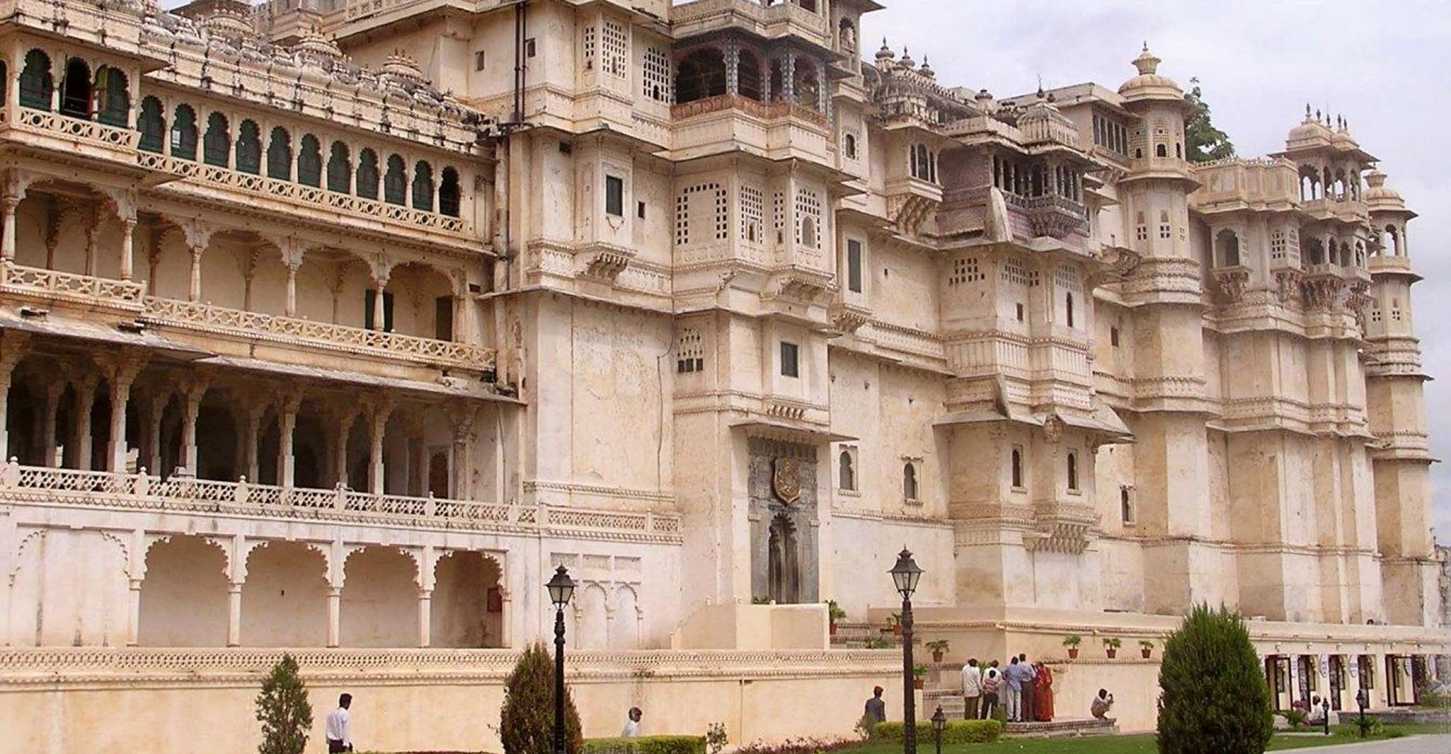 Jodhpur To Udaipur Via Ranakpur Jain Temple - Hizvo