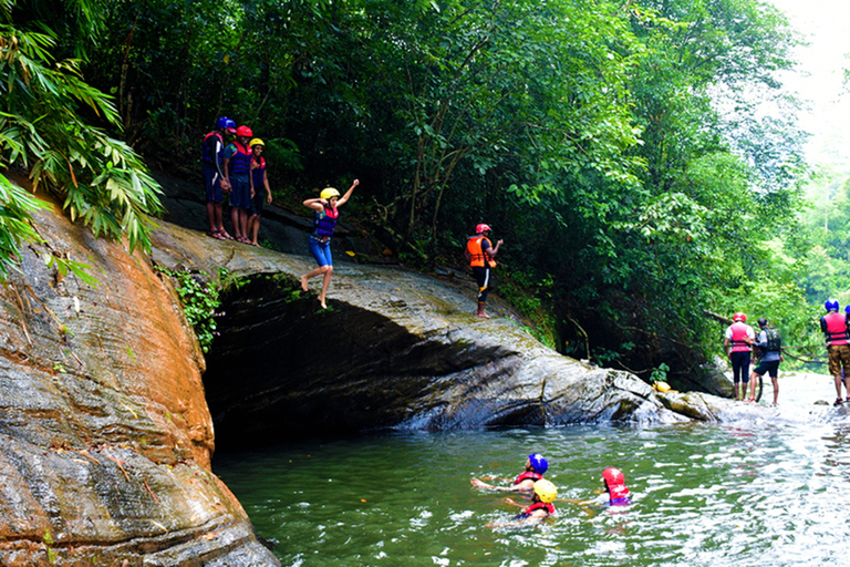 Experiencia de Aventura A en Kitulgala