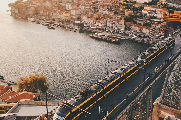 Top Portugal Tour: 7-Day with Transfers, Hotel & Breakfasts