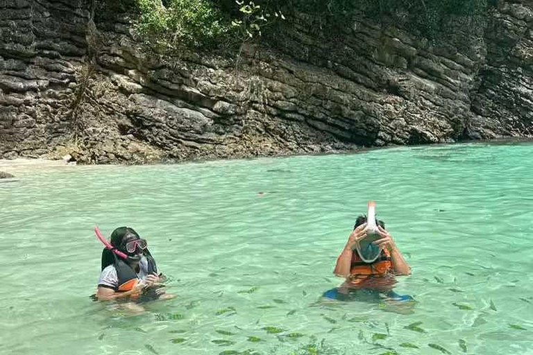Ao Nang: 7 Islands Sunset Tour with Dinner & Snorkeling