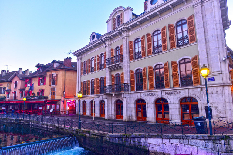 Private ganztägige Tagestour von Genf nach Lyon, Annecy und zurück