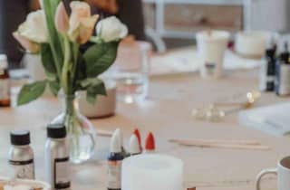 Leipzig: Duftkerzen-Workshop mit Snacks und Getränken