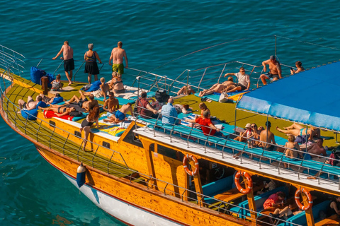 Alanya: Relaxing Boat Tour with Lunch and Soft Drinks