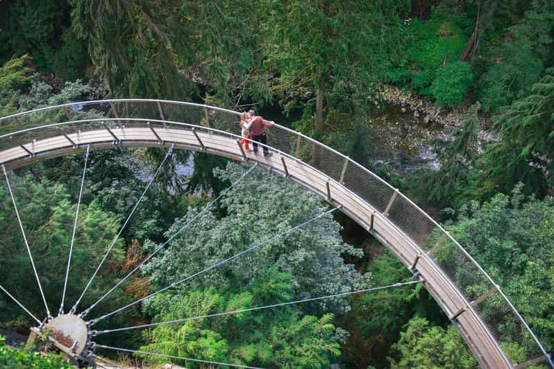 Vancouver: City Tour plus Capilano Bridge & Granville Island