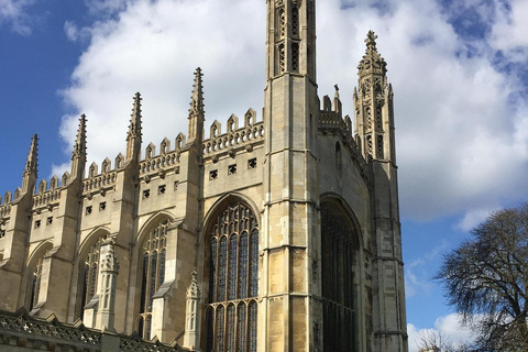 London: Cambridge-Newton to Nobel Prizes Guided Walking Tour