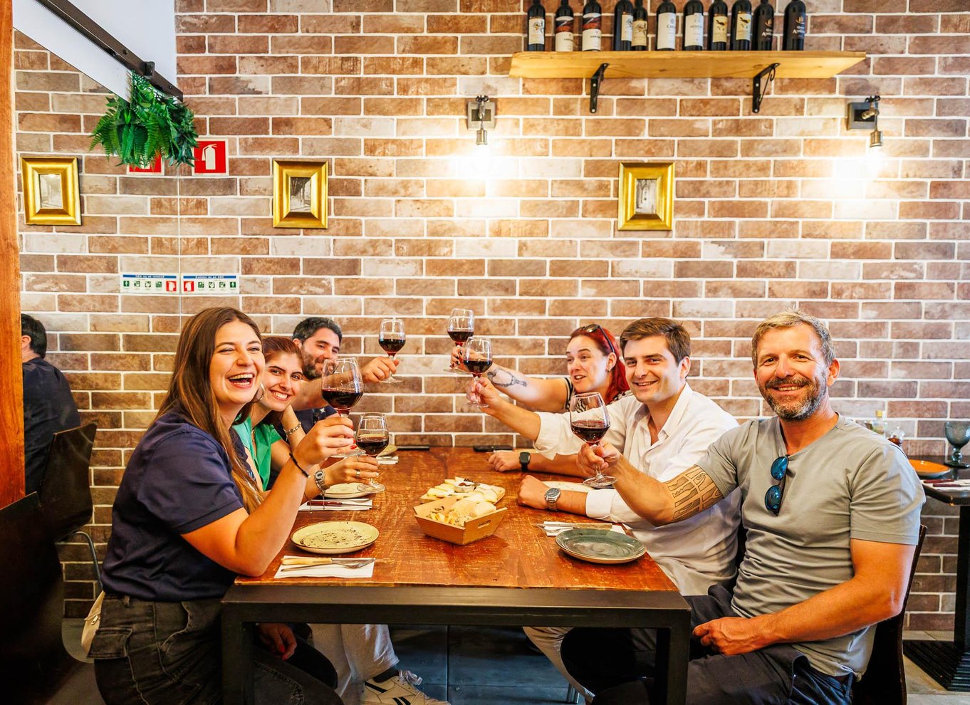 Lissabon: Mad og vin tur med en lille gruppe