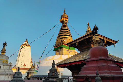 Visite du patrimoine de Katmandou sans espèces avec découverte de la cuisine localeCircuit patrimonial à Katmandou sans espèces avec visite culinaire locale