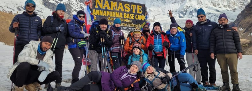 Pokhara : 7 jours au camp de base de l'Annapurna via PoonHill et Hot Spring