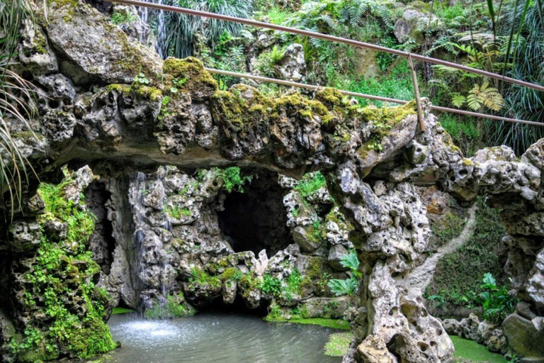 Lisbon: Half-Day Tour Sintra with Pena Palace & Regaleira.