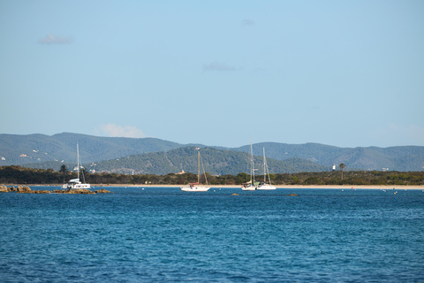 Ibiza: Formentera Boat Trip with Food, Drinks, & Bike Tour All- Inclusive Boat&Bike Tour in Formentera I Origin Edition