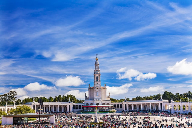 Fátima, Óbidos and the Atlantic Coast Day Tour from Lisbon