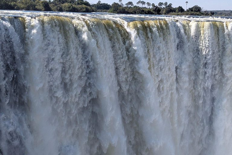 Victoria Falls: Airport Transfer, Falls Tour & Village Visit