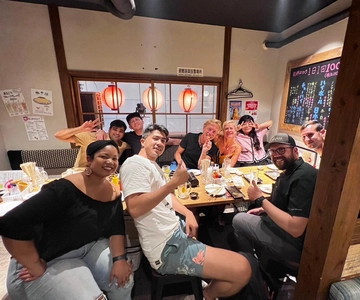 Osaka: Izakaya Bars Guided Walking Tour