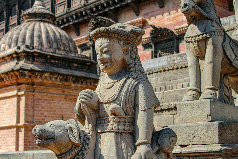 Kathmandu Valley: Patan & Bhaktapur Private Tour with Lunch