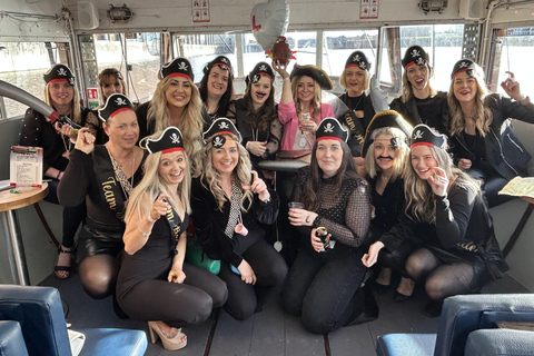 Liverpool: tour dei pub pirata e tour in barcaLiverpool: Giro dei pub pirata e tour in barca