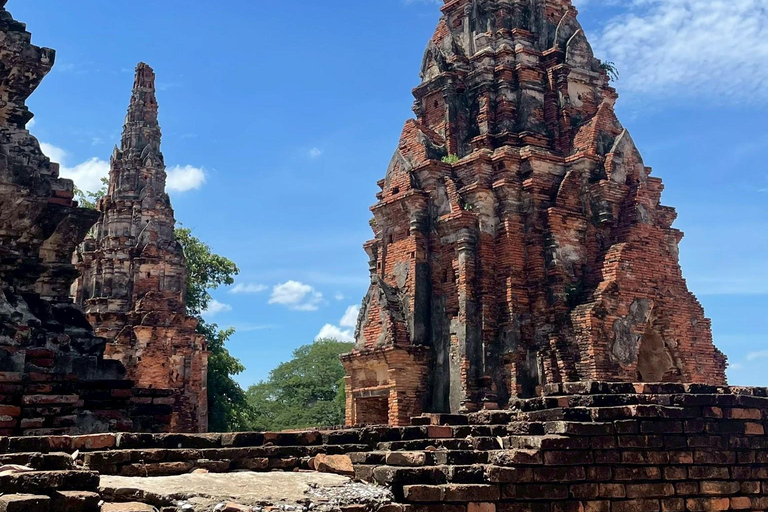 Ayutthaya Day Trip from Bangkok with German-Speaking Guide