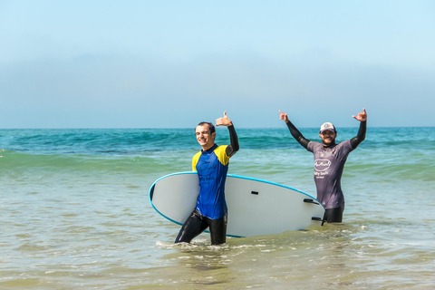 Cascais: Lokales Surferlebnis