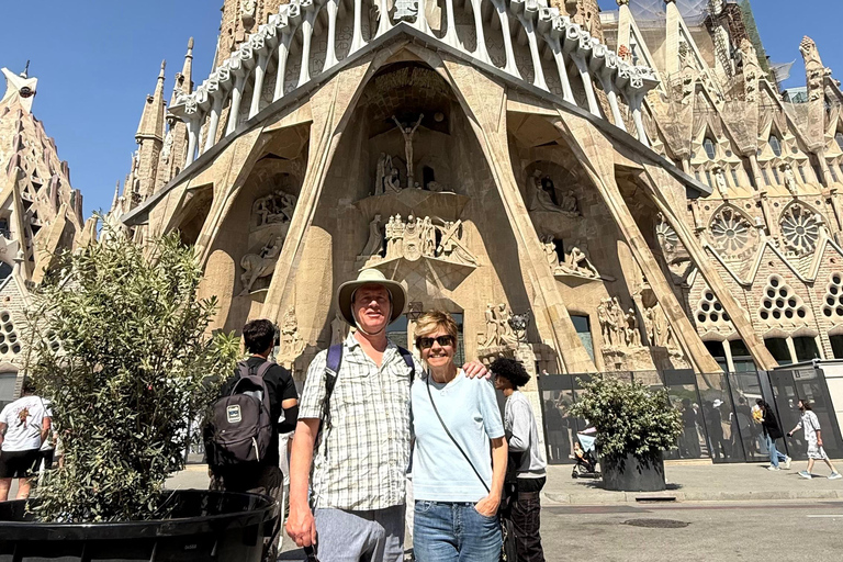 Sagrada Família Entry Ticket and Guided Tour
