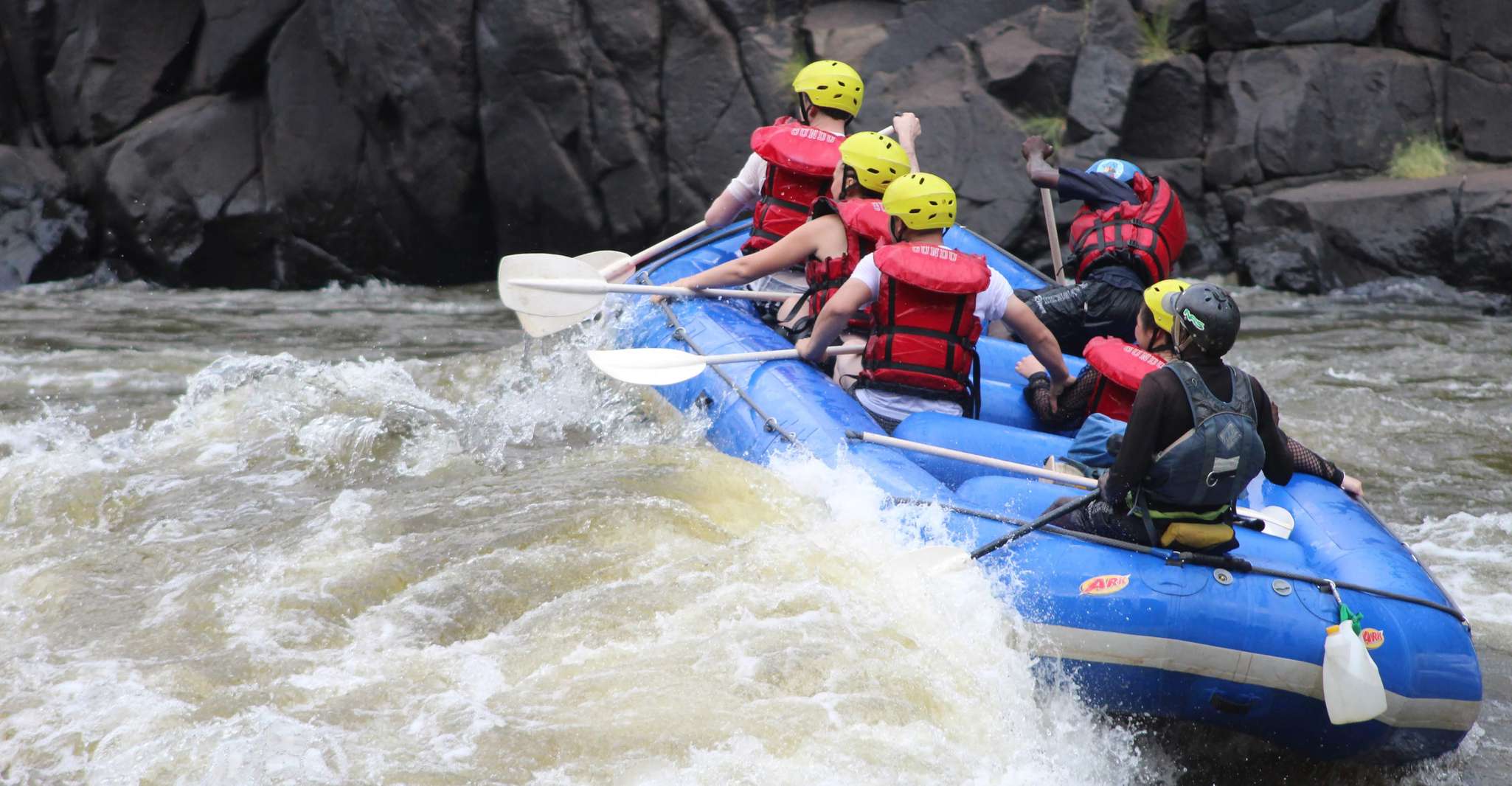 Fiume Zambezi, giornata intera Whitewater Rafting Experience - Hizvo