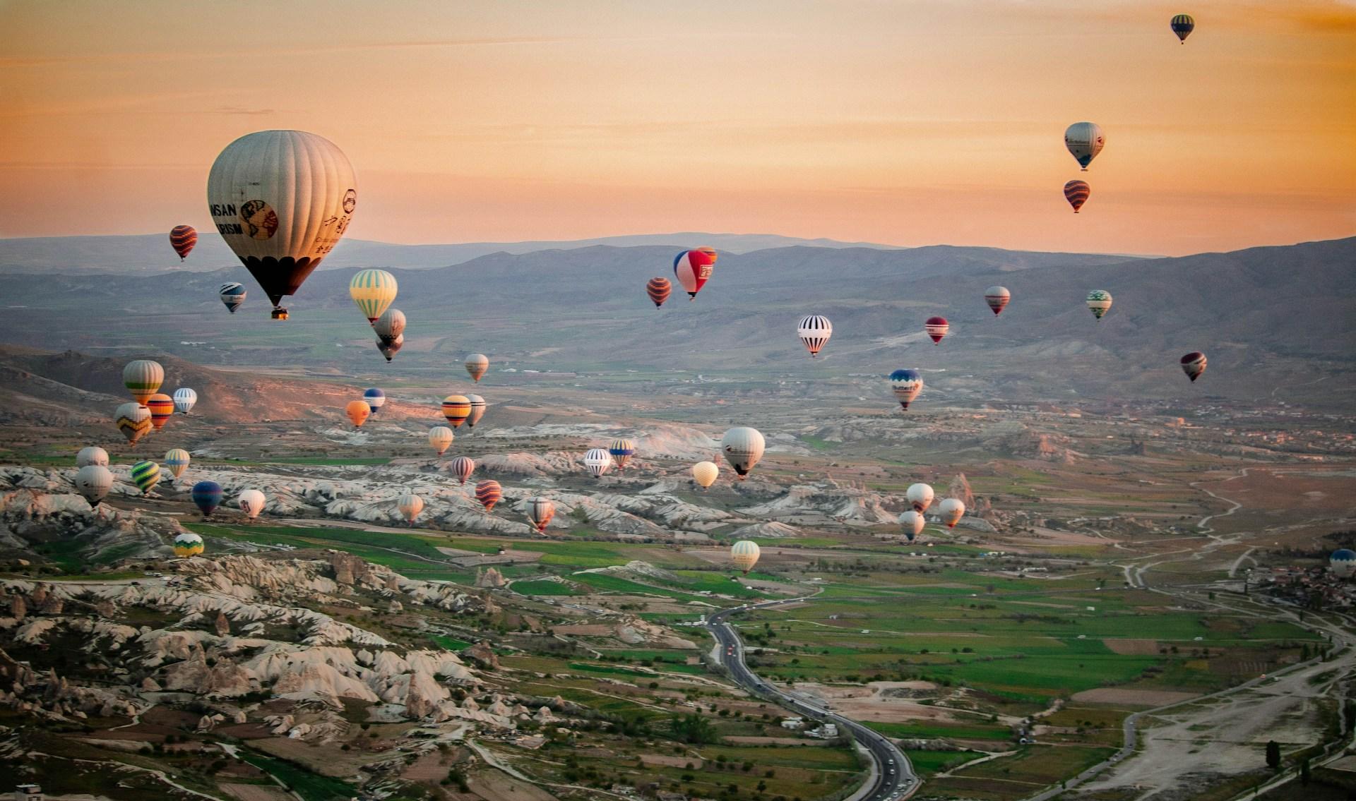 Antalya, Alanya: 2-tägige Tour nach Kappadokien, Ballonfahrt und Stone Hotel