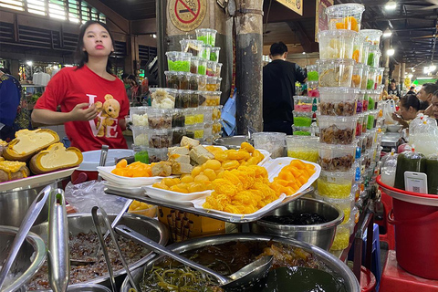 Phnom Penh Morning Foodie &amp; Market Tour med Tuk Tuk