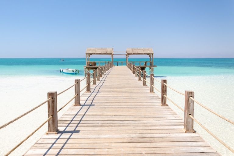 Hurghada : L'île d'Orange et le coucher de soleil en quad avec déjeunerExcursion en bateau sur l'île d'Orange et coucher de soleil en quad le long de la mer