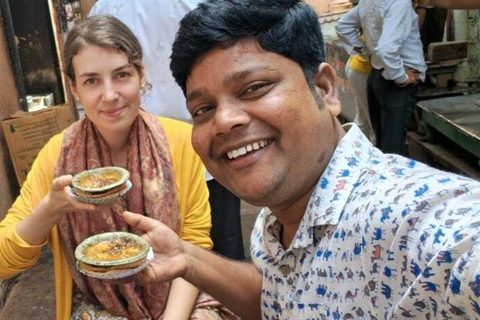 Een heilige reis: Varen, Ganga Aarti en lokale straattour