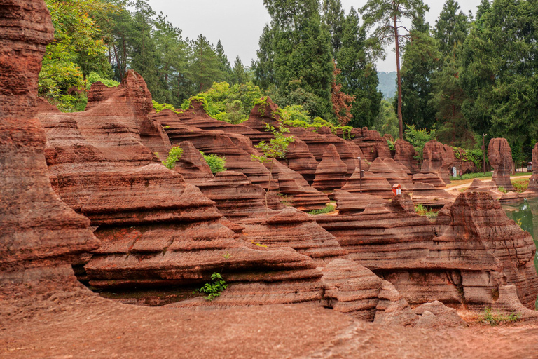 Zhangjiajie: Miao Village, Red Stone Forest & Furong Tour