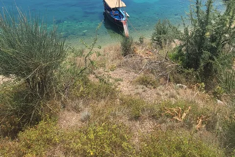 Ksamil: Bootstour zur Insel Tongo mit Mittagessen