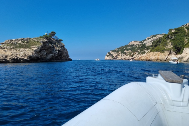 Au départ de Marseille : Excursion en bateau dans les îles du Frioul avec arrêt baignade