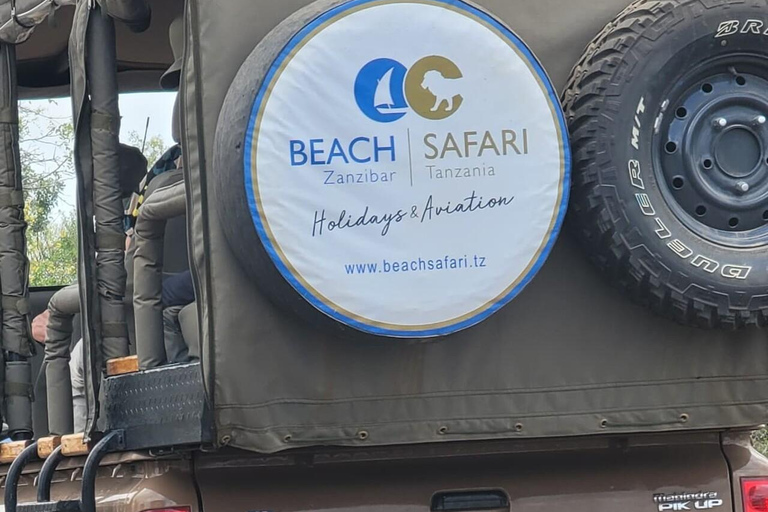 من زنجبار: رحلة سفاري في سيلوس غراي لمدة يومين وليلة واحدة مع رحلات طيرانرحلات سفاري مشتركة مع سيار