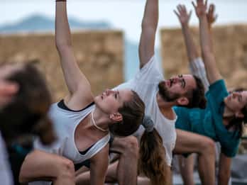 Athen Mythische Yoga & Meditation Sonnenaufgang & Sonnenuntergang