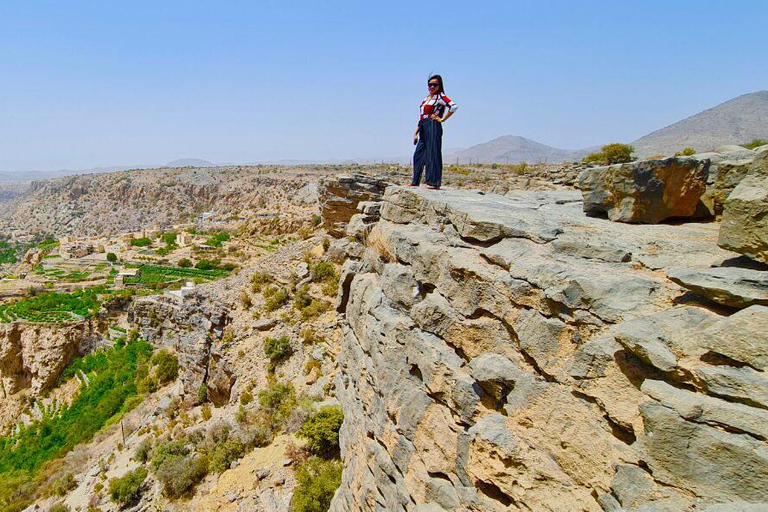 Shared Tour: Nizwa Fort, Souq, Birkat Al Mouz & Jebel Akhdar