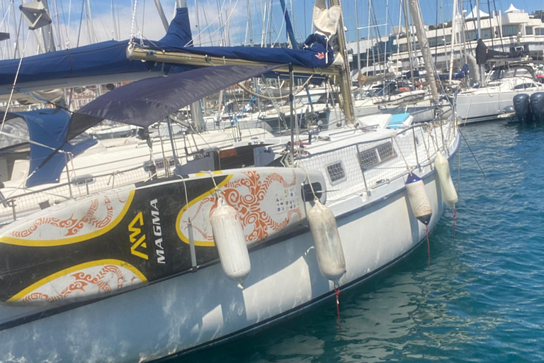 From Cannes: Half-day sailboat trip to the Lerins IslandsHalf-day sailboat trip to the Lerins islands