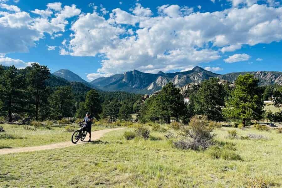 Estes Park: Geführte E-Bike-Tour. Foto: GetYourGuide Estes Park: Geführte E-Bike-Tour. Foto: GetYourGuide
