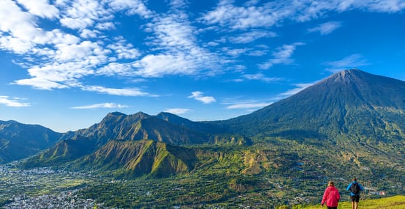 Lombok: Pergasingan Hill Hiking with Sunrise Options