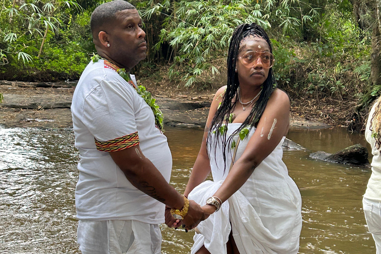 Assin Manso Ancestral Slave River Park en capecoast kastelen