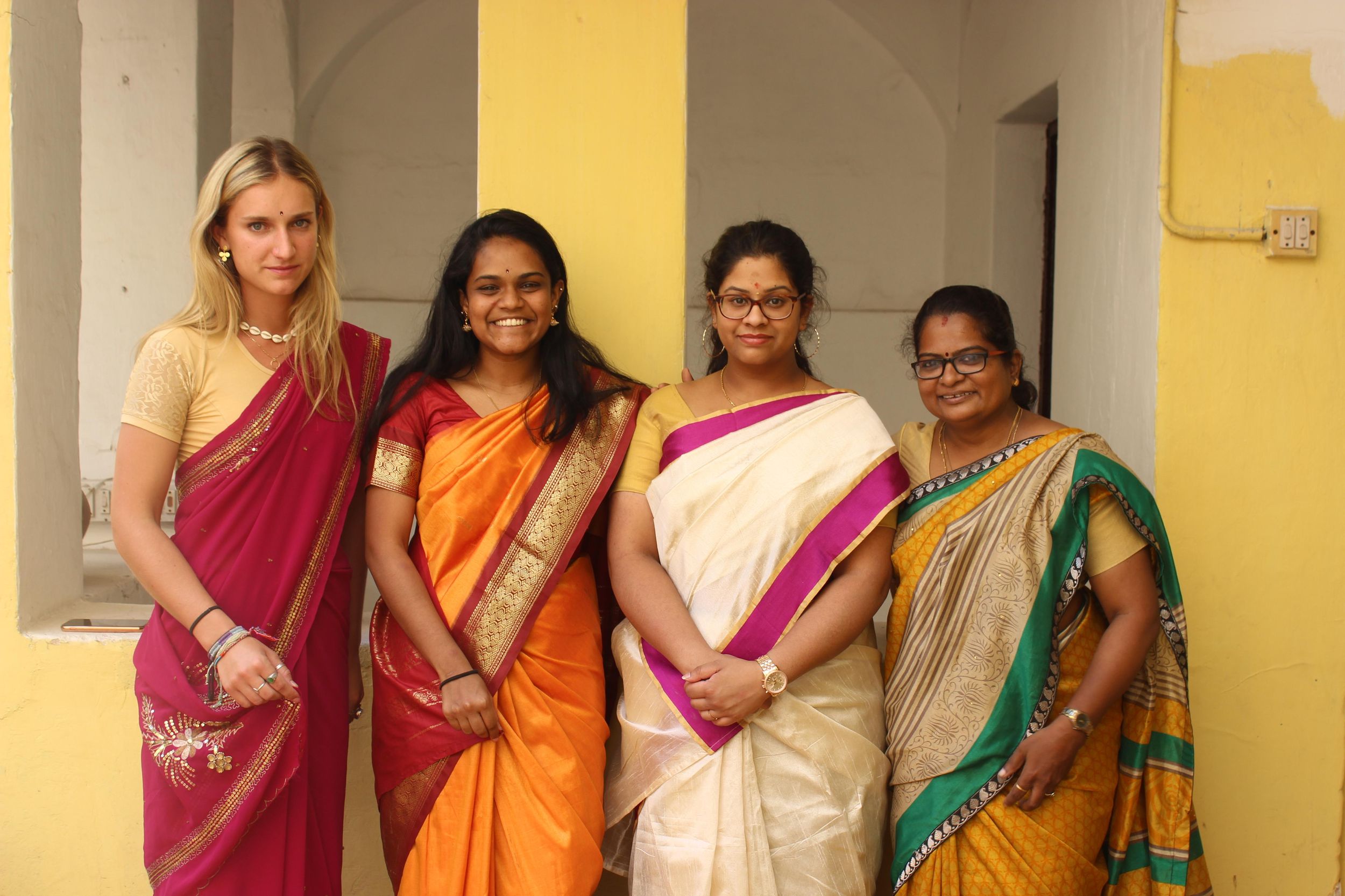 Pondicherry: Workshop zum Tragen eines Saris