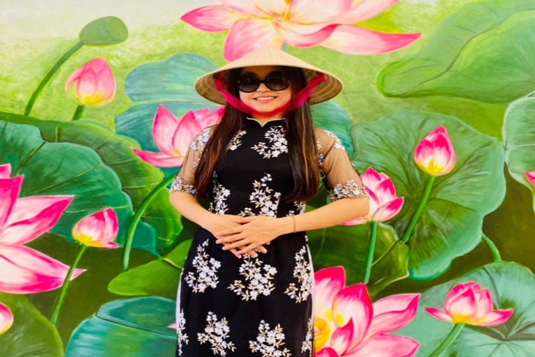 Da Nang: Experimenta la Elegancia Vietnamita con Ao Dai en la Sala de ExposicionesDa Nang: Experimenta la elegancia vietnamita en Ao Dai