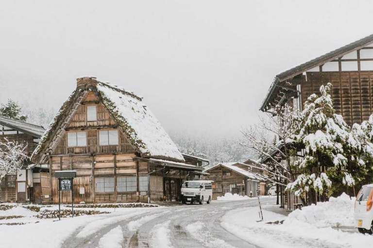 Shirakawa-go och Takayama en dagsutflykt privat