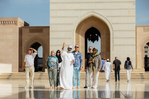 Guided Walking Tour of Sultan Qaboos Grand Mosque in Muscat