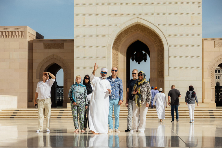 Guided Walking Tour of Sultan Qaboos Grand Mosque in Muscat