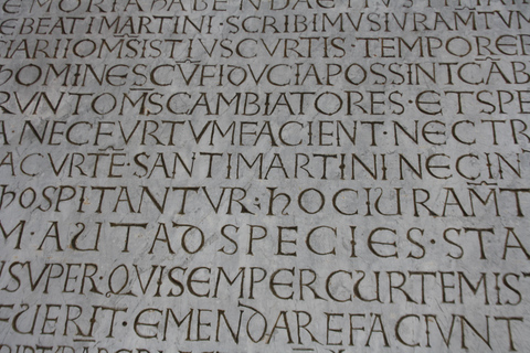 Mysterious Lucca: stories and legends (ITALIAN)