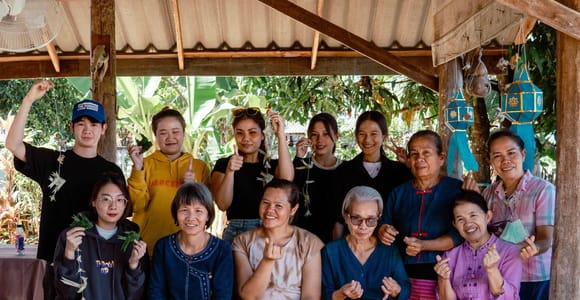 Chiang Mai Local Village Exploring with Weaving Experience