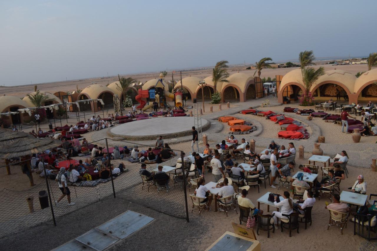 Hurghada: Safari med fyrhjuling och buggy med middag och showUpphämtning från hotell i Hurghada City