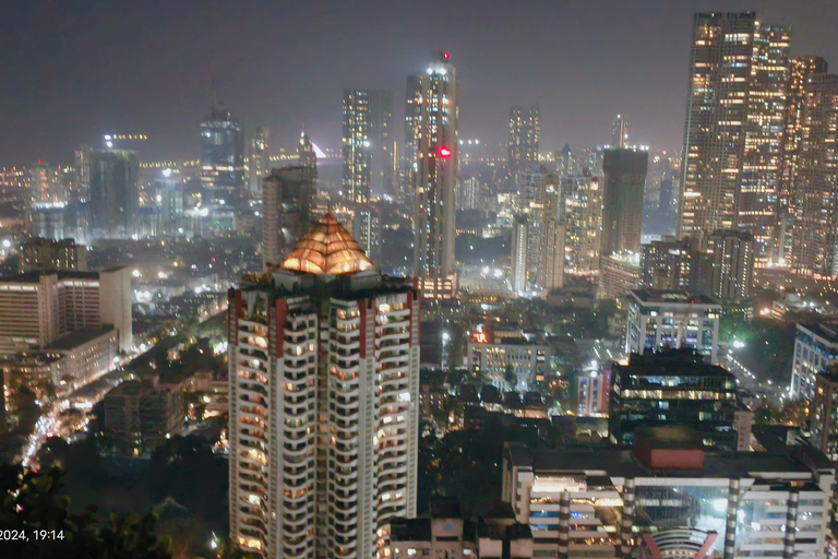 Discover Mumbai Express: Half-Day City Adventure