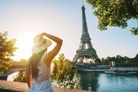 Excursions à Paris : Croisière privée d&#039;une journée au départ du HavreAvec un guide certifié