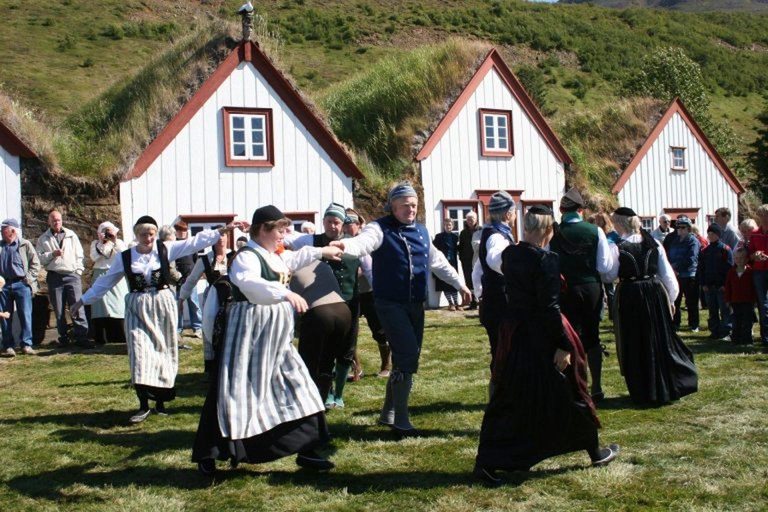 Akureyri: Museum Entry Tickets - one ticket 7 museums