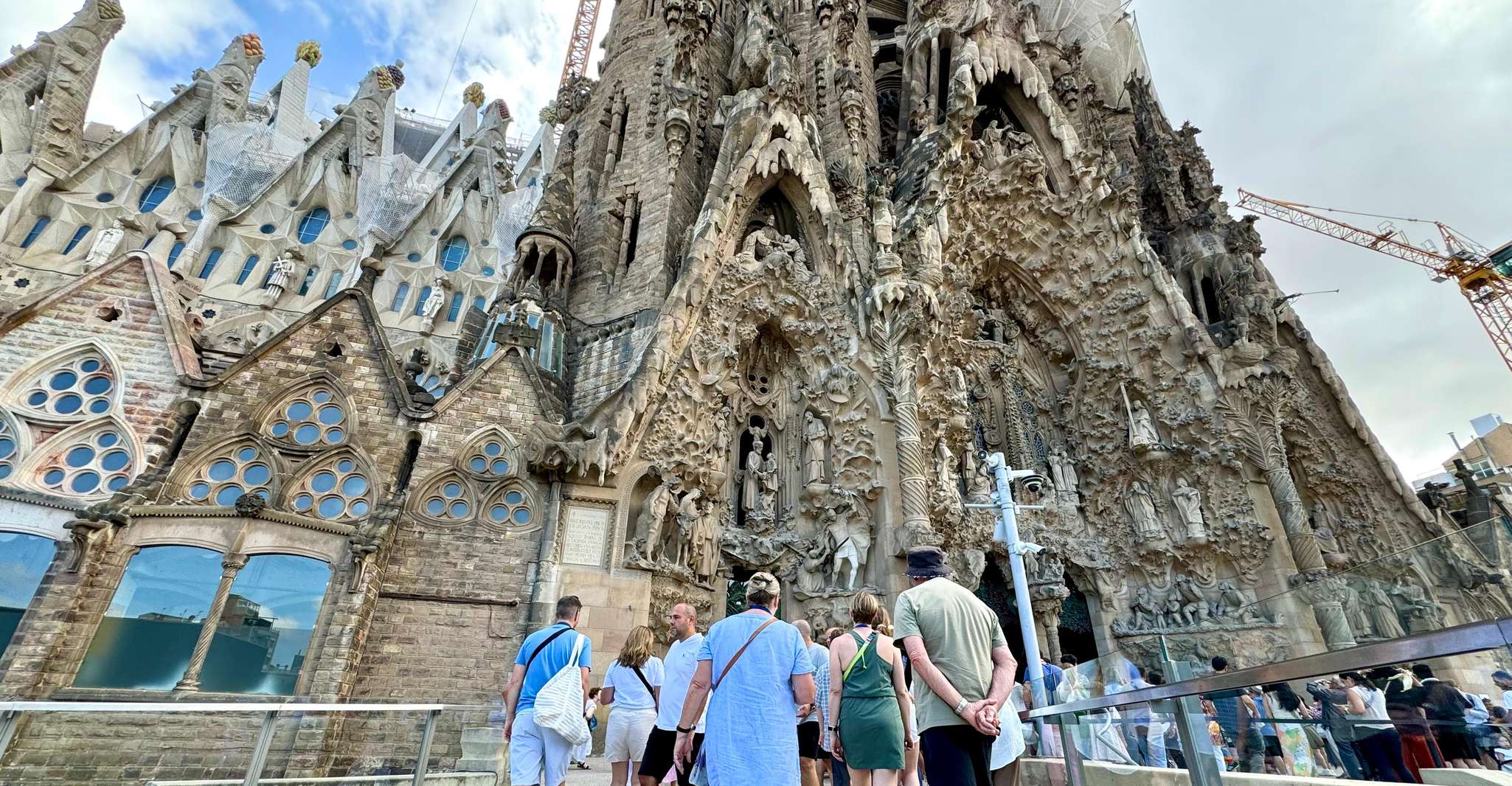 Barcelona: Sagrada Familia Entry Ticket and Guided Tour photo 10
